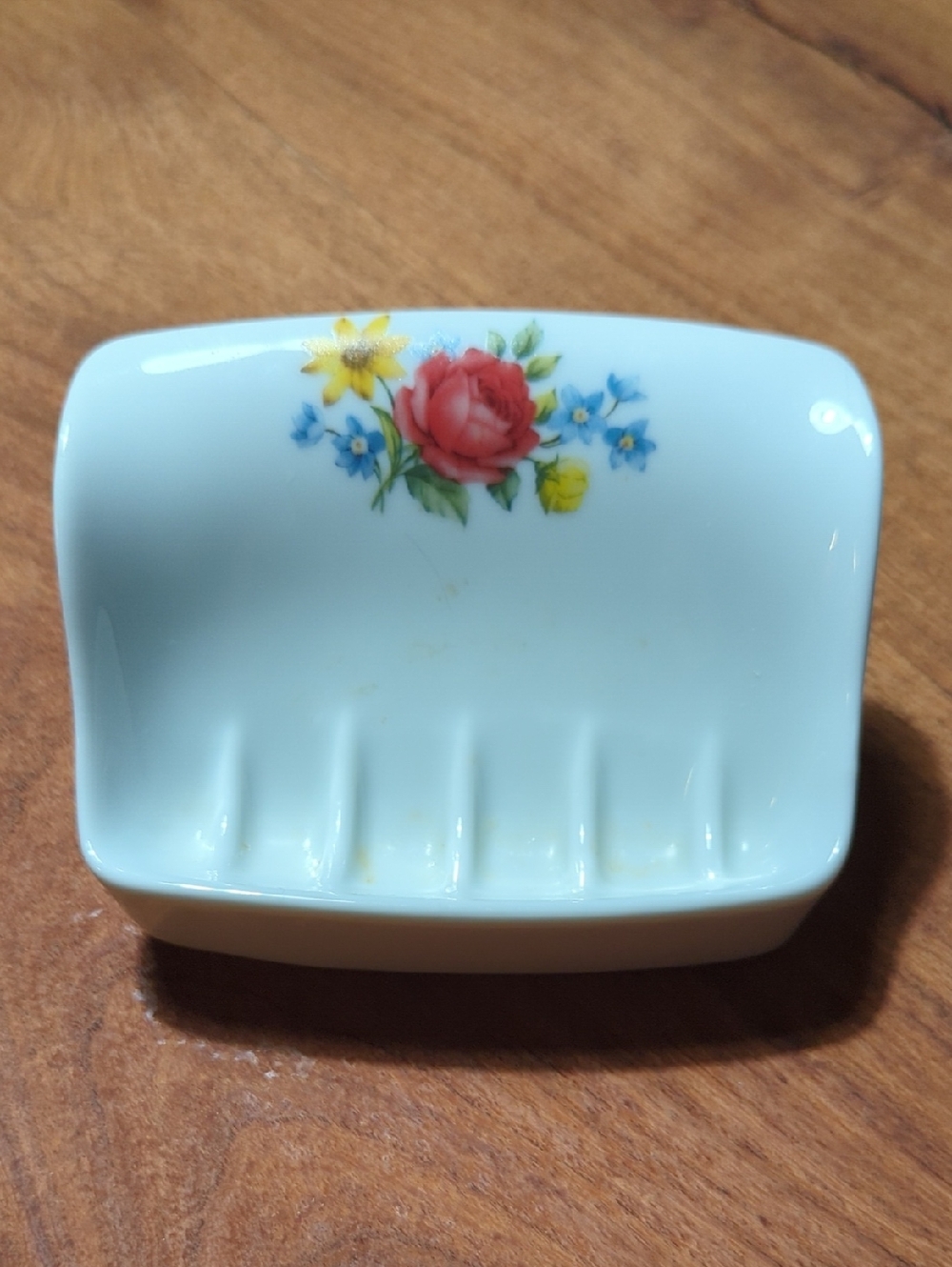 Porcelain Floral Soap Dish - White with Rose Accent